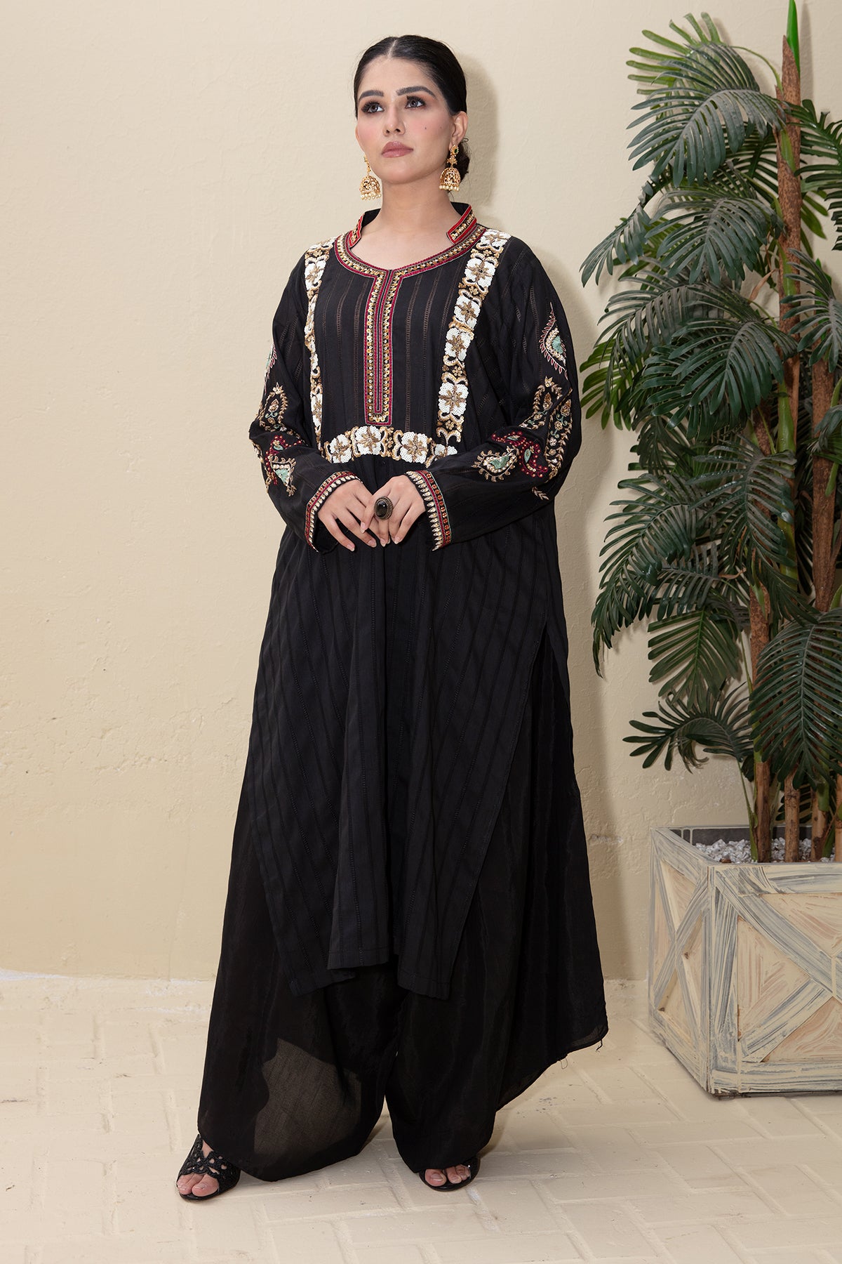 Gumand Collar Kurta